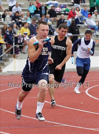 Thumbnail 3 in 2011 Santa Barbara Easter Relays photogallery.