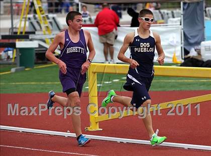 Thumbnail 3 in 2011 Santa Barbara Easter Relays photogallery.