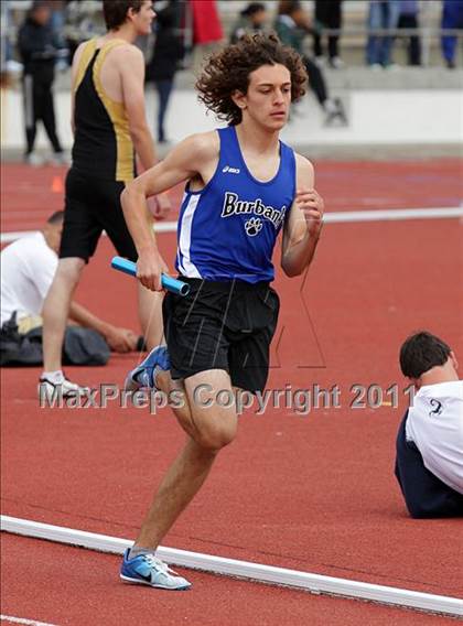 Thumbnail 3 in 2011 Santa Barbara Easter Relays photogallery.
