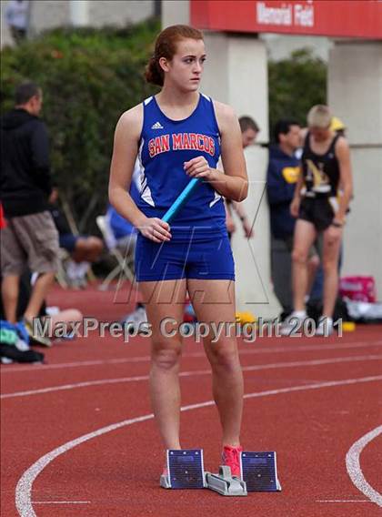 Thumbnail 1 in 2011 Santa Barbara Easter Relays photogallery.