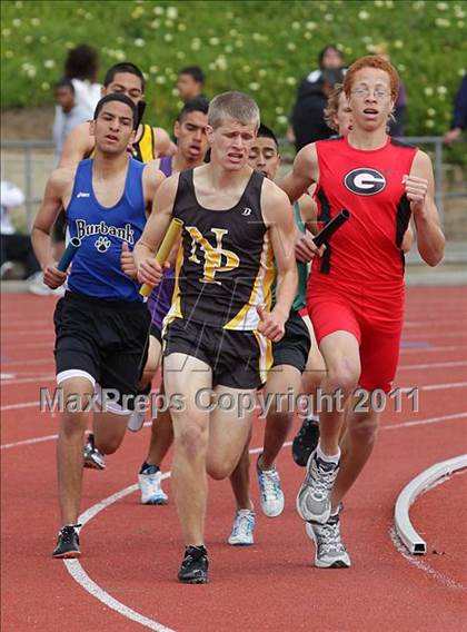 Thumbnail 2 in 2011 Santa Barbara Easter Relays photogallery.
