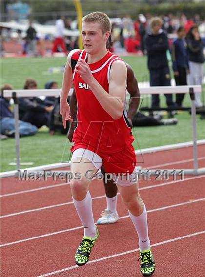 Thumbnail 2 in 2011 Santa Barbara Easter Relays photogallery.
