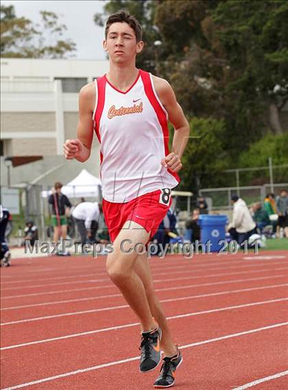 Thumbnail 3 in 2011 Santa Barbara Easter Relays photogallery.