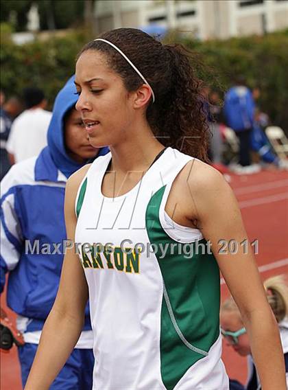 Thumbnail 1 in 2011 Santa Barbara Easter Relays photogallery.