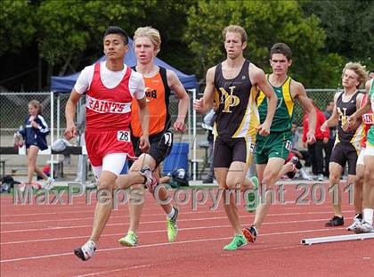 Thumbnail 2 in 2011 Santa Barbara Easter Relays photogallery.