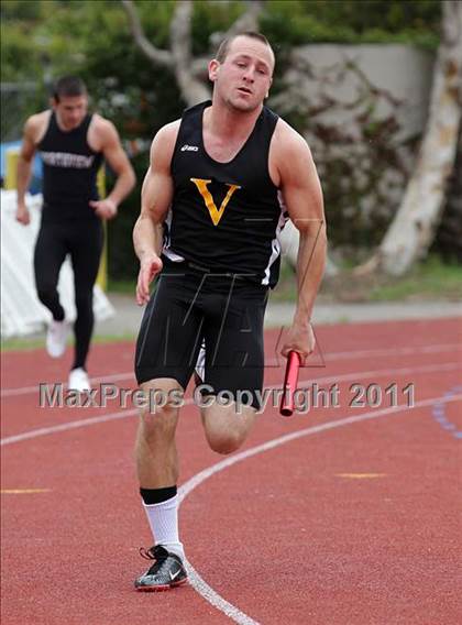 Thumbnail 2 in 2011 Santa Barbara Easter Relays photogallery.