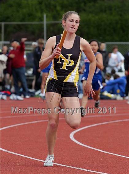 Thumbnail 1 in 2011 Santa Barbara Easter Relays photogallery.