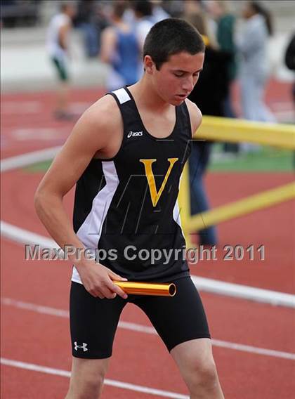 Thumbnail 3 in 2011 Santa Barbara Easter Relays photogallery.