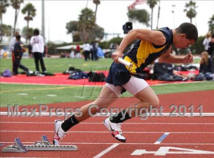 Thumbnail 1 in 2011 Santa Barbara Easter Relays photogallery.