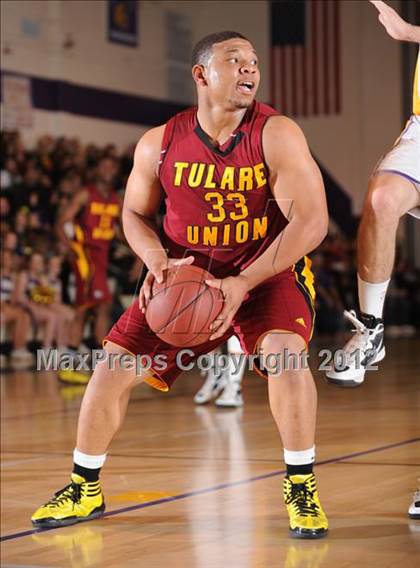 Thumbnail 2 in Tulare Union @ Righetti (CIF SoCal Regional Playoffs) photogallery.