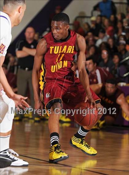 Thumbnail 1 in Tulare Union @ Righetti (CIF SoCal Regional Playoffs) photogallery.
