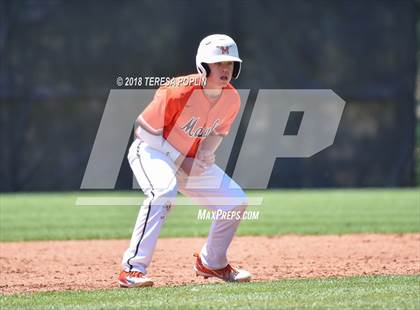 Thumbnail 3 in Spartanburg @ Mauldin (SCHSL AAAAA District 1 Playoff) photogallery.