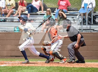 Thumbnail 2 in Spartanburg @ Mauldin (SCHSL AAAAA District 1 Playoff) photogallery.