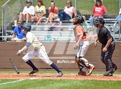 Thumbnail 1 in Spartanburg @ Mauldin (SCHSL AAAAA District 1 Playoff) photogallery.