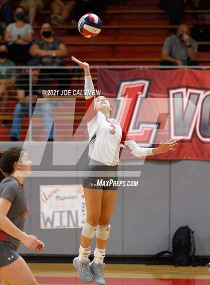Thumbnail 2 in Incarnate Word @ Lee photogallery.