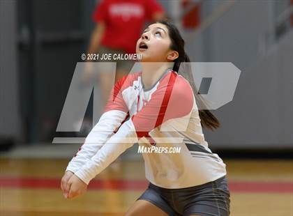 Thumbnail 2 in Incarnate Word @ Lee photogallery.
