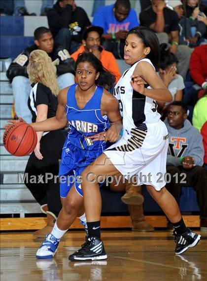 Thumbnail 3 in Garner Magnet vs. Knightdale photogallery.