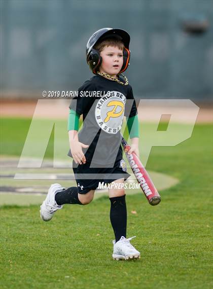 Thumbnail 2 in Westwood vs. Marcos de Niza (Bob Everett Classic) photogallery.