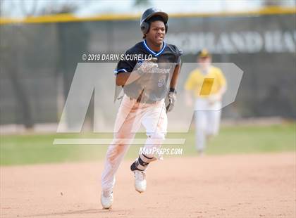 Thumbnail 1 in Westwood vs. Marcos de Niza (Bob Everett Classic) photogallery.