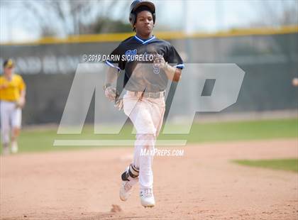 Thumbnail 2 in Westwood vs. Marcos de Niza (Bob Everett Classic) photogallery.