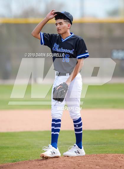 Thumbnail 1 in Westwood vs. Marcos de Niza (Bob Everett Classic) photogallery.