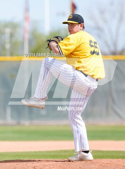 Thumbnail 2 in Westwood vs. Marcos de Niza (Bob Everett Classic) photogallery.