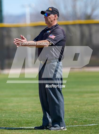 Thumbnail 3 in Westwood vs. Marcos de Niza (Bob Everett Classic) photogallery.