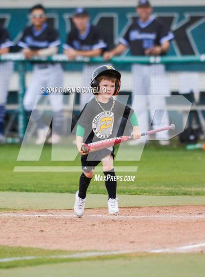 Thumbnail 1 in Westwood vs. Marcos de Niza (Bob Everett Classic) photogallery.