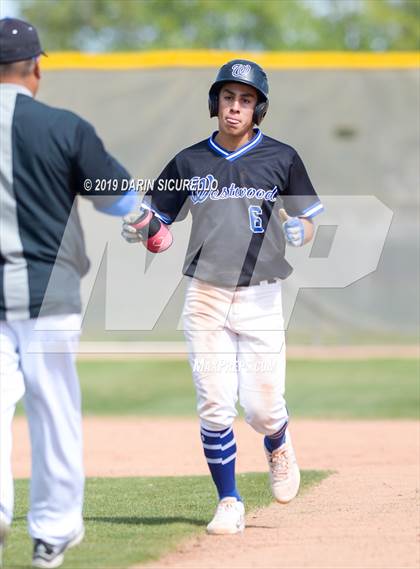 Thumbnail 3 in Westwood vs. Marcos de Niza (Bob Everett Classic) photogallery.