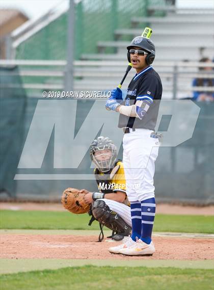 Thumbnail 3 in Westwood vs. Marcos de Niza (Bob Everett Classic) photogallery.