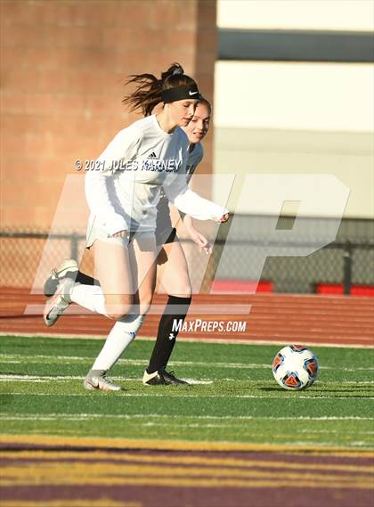 Thumbnail 1 in Faith Lutheran vs Bishop Gorman photogallery.