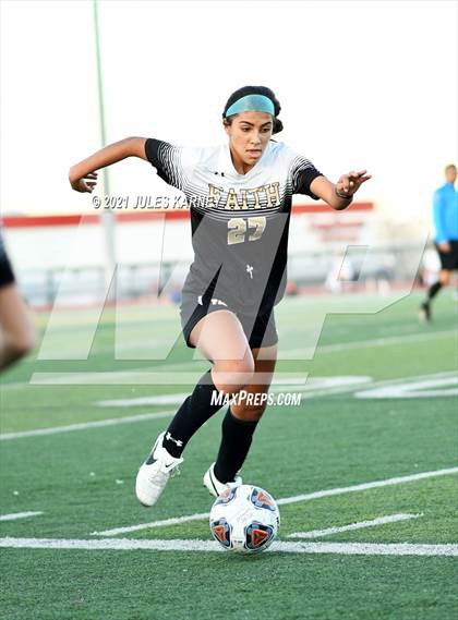 Thumbnail 1 in Faith Lutheran vs Bishop Gorman photogallery.
