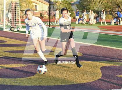 Thumbnail 2 in Faith Lutheran vs Bishop Gorman photogallery.