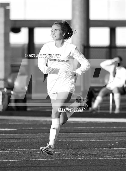 Thumbnail 2 in Faith Lutheran vs Bishop Gorman photogallery.