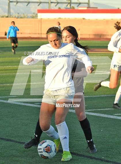 Thumbnail 1 in Faith Lutheran vs Bishop Gorman photogallery.