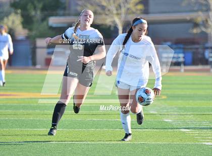 Thumbnail 3 in Faith Lutheran vs Bishop Gorman photogallery.