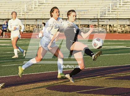 Thumbnail 2 in Faith Lutheran vs Bishop Gorman photogallery.