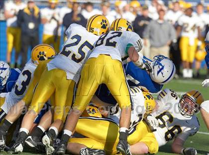 Thumbnail 3 in St. Ignatius @ St. Xavier (Nike 5 Days 2 Friday) photogallery.