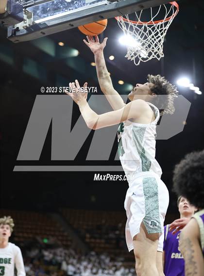 Thumbnail 2 in Fort Collins vs. Fossil Ridge (CHSAA 6A Great 8) photogallery.