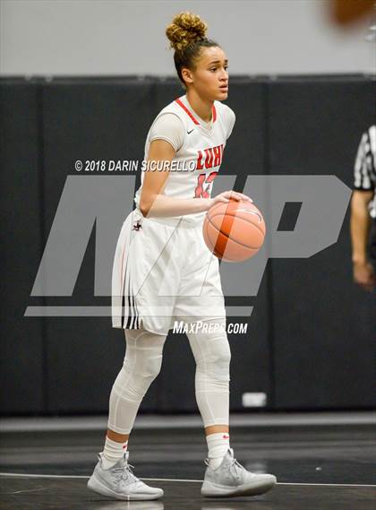 Thumbnail 1 in Archbishop Mitty vs. Long Island Lutheran (Nike Tournament of Champions) photogallery.