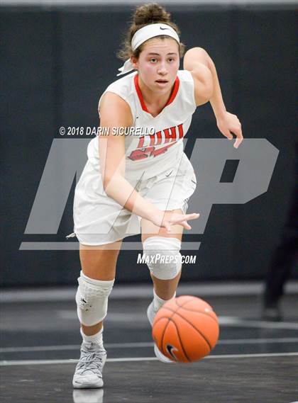 Thumbnail 2 in Archbishop Mitty vs. Long Island Lutheran (Nike Tournament of Champions) photogallery.