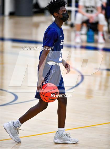 Thumbnail 1 in Higley @ Casteel photogallery.