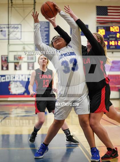 Thumbnail 3 in McDermitt vs Carlin (NIAA 1A East Quarterfinal) photogallery.