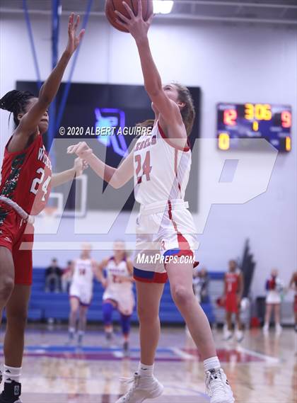Thumbnail 2 in Lawrence North @ Roncalli photogallery.