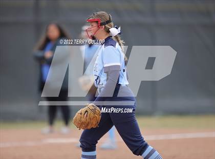 Thumbnail 1 in Westlake vs. Timpview (Bengal Bash) photogallery.