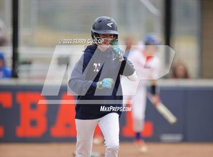 Thumbnail 2 in Westlake vs. Timpview (Bengal Bash) photogallery.