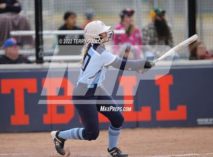 Thumbnail 2 in Westlake vs. Timpview (Bengal Bash) photogallery.