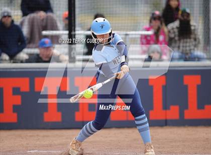 Thumbnail 1 in Westlake vs. Timpview (Bengal Bash) photogallery.