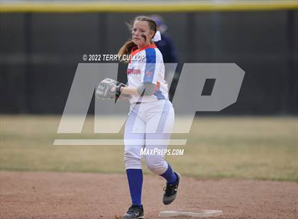 Thumbnail 1 in Westlake vs. Timpview (Bengal Bash) photogallery.
