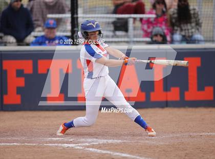 Thumbnail 3 in Westlake vs. Timpview (Bengal Bash) photogallery.